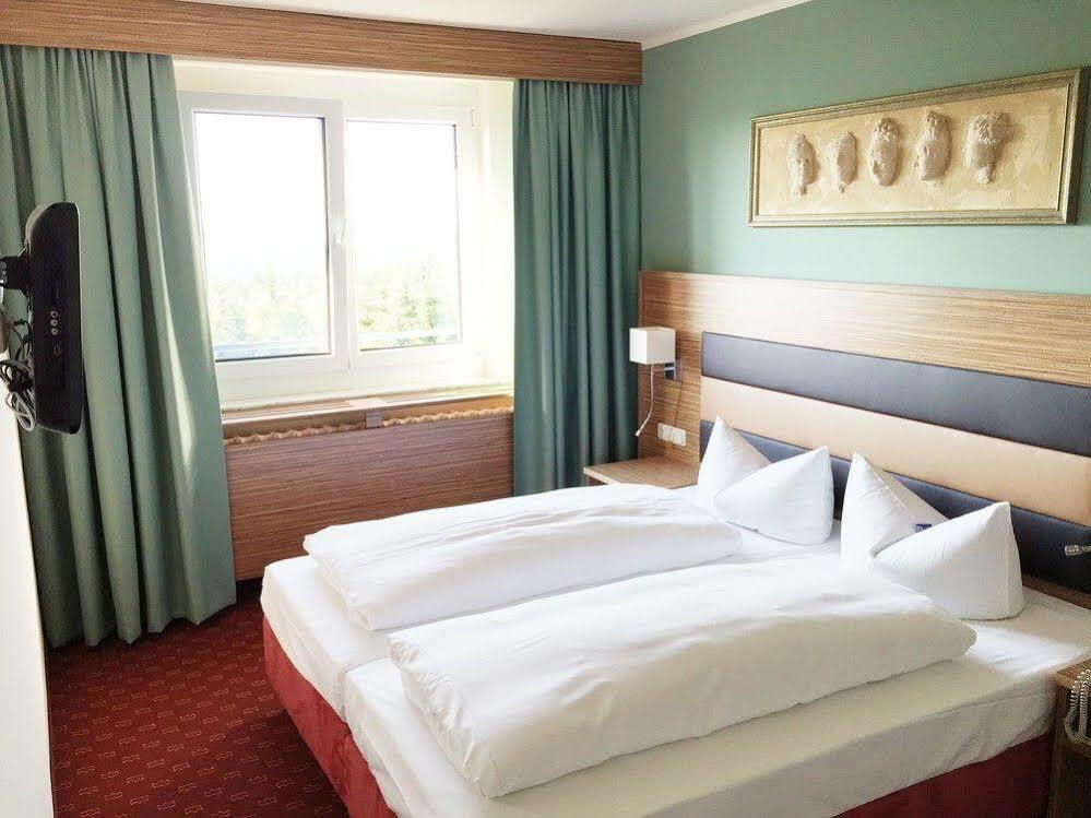 אייבנשטוק Hotel Am Buehl מראה חיצוני תמונה